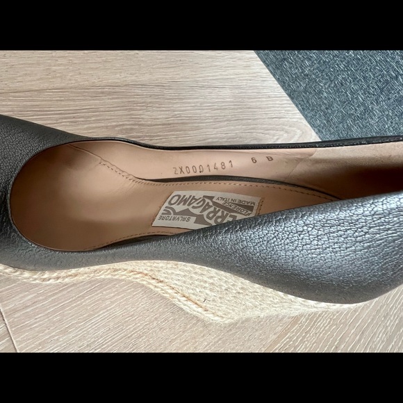 Salvatore Ferragamo Gunmetal colored Wedges in size 6 - Picture 4 of 11